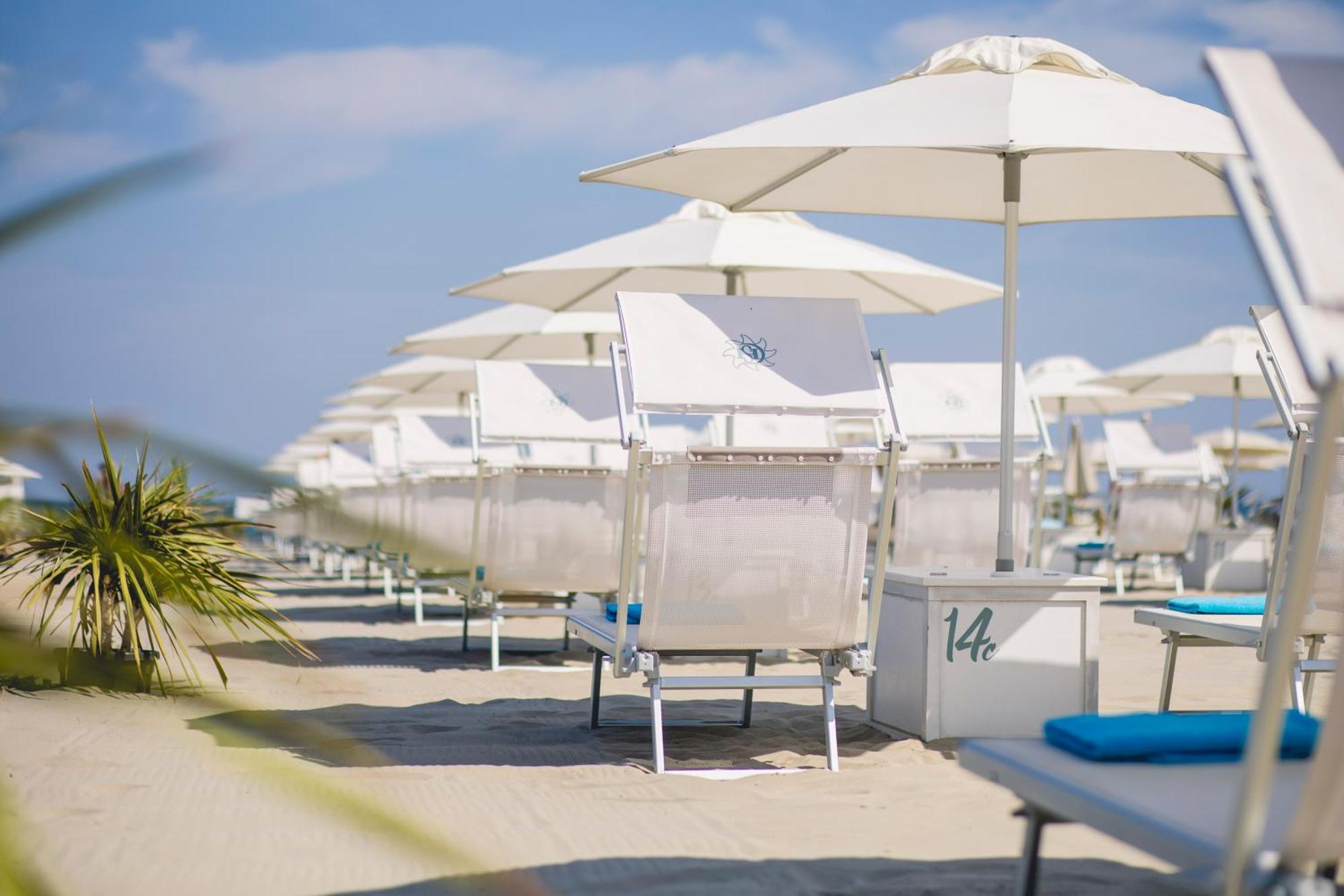 Hotel Saraceno Resort With Private Beach Морской Милан Экстерьер фото